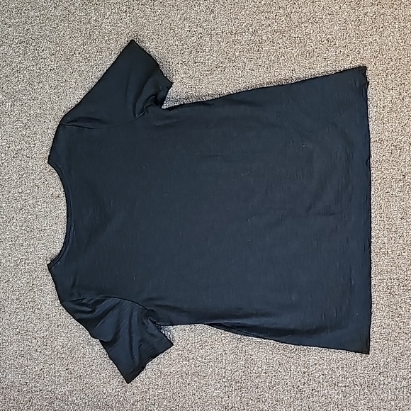 Top - Picture 9 of 15